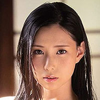 Yoshine Yuria